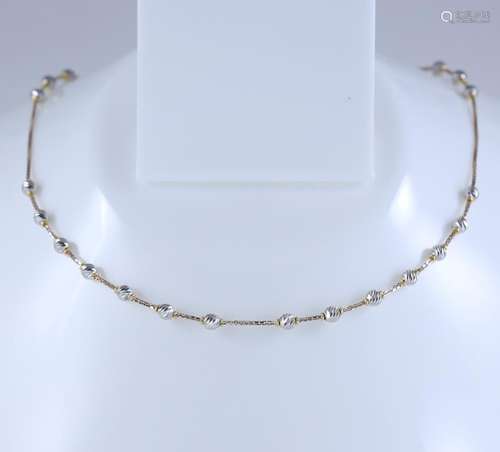 18 K / 750 Hallmarked Rose & White Gold Chain Necklace