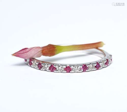 14 K / 585 White Gold Diamond and Ruby Band Ring