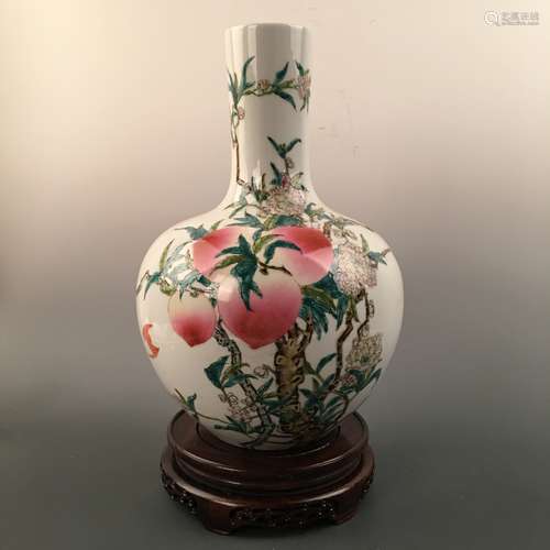 Chinese Famille Rose 'Peach' Globular Vase, Qianlong Mark