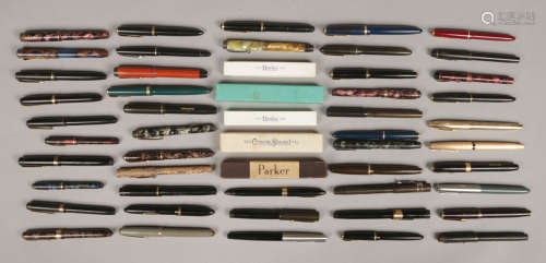 Approximately 50 fountain pens including Sheaffer, Parker, Burnham, Kingswood and Conway Stewart