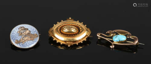 Three Victorian / Edwardian gold brooches. Royal Artillery sweetheart on guilloche ground, Mizpah
