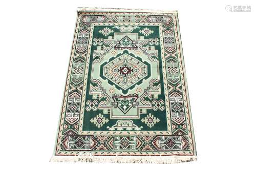 Arak Persian Green Carpet 4' 4