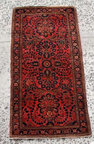 Sarouk Persian Rug 2' x 4