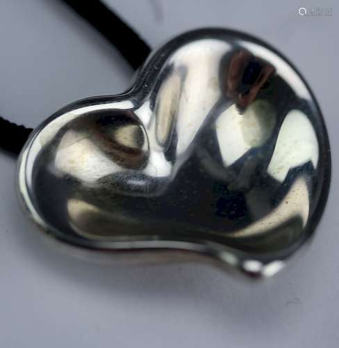 Tiffany & Co Elsa Peretti Modernist Heart Pendant