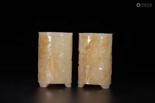 HETIAN JADE PEN HOLDER IN PAIR