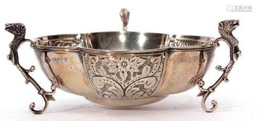 Edward VII table bowl of lobed circular form with embossed floral and foliate detail and cast and