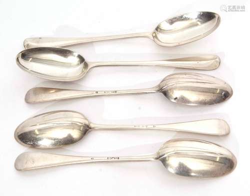 Four late Victorian Hanoverian rat-tail table spoons, London 1897, together with a single, London