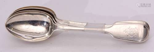 Six Victorian Fiddle pattern tea spoons, monogrammed, length 14.5cm, combined weight approx