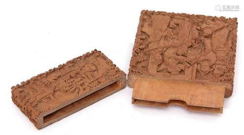 Chinese export sandalwood card case of rectangular form with pull off cover and all over relief