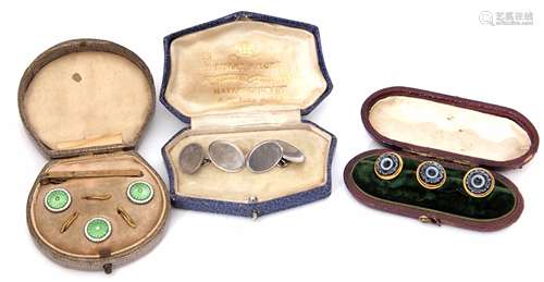 Mixed Lot: cased set of three carved sardonyx buttons, pair of hallmarked silver cufflinks, oval