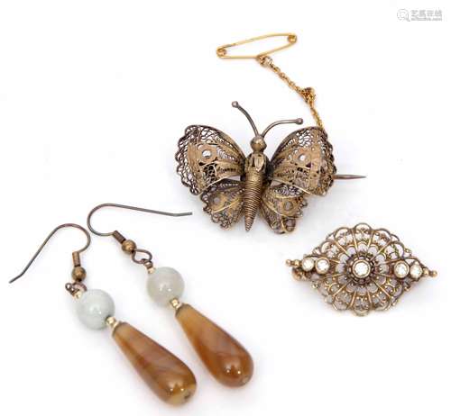 Mixed Lot: pair of agate drop earrings, gilt metal filigree butterfly brooch and one other gilt