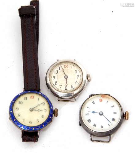 Mixed Lot: comprising a Swiss silver cased early 20th century wrist watch, the jewelled movement