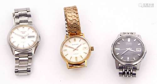 Mixed Lot: comprising a stainless steel automatic centre seconds calendar wrist watch, Seiko 