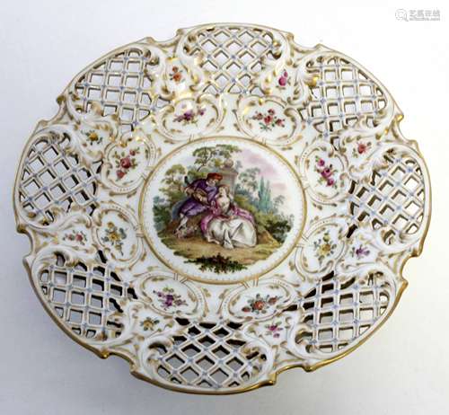 Meissen style Continental porcelain dish with reticulated borders and a pastoral scene to the