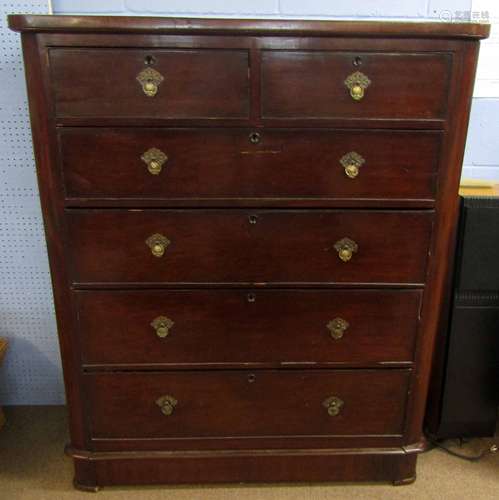 Victorian mahogany chest of two short and four full width drawers on a plinth base, 110cm wide