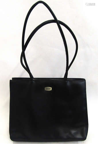 Ladies Ecco modern handbag