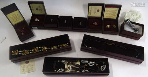 Bag of Past Times Jewellery, 11 boxes