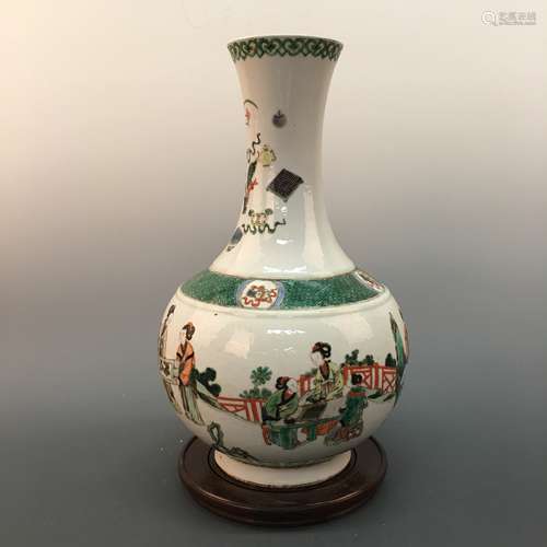 Chinese Wucai Figure Vase