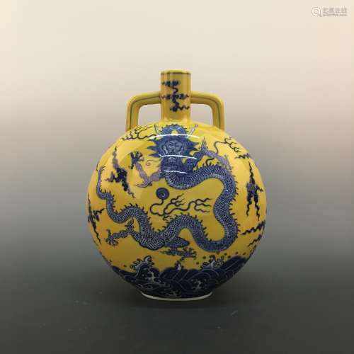 Chinese Blue and Yellow Dragon Vase with Qinglong Mark