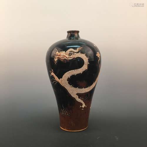 Chinese Ding Ware Dragon Meiping
