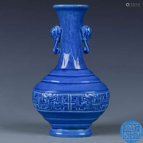 A Chinese Lapis Lazuli Glazed Porcelain Vase