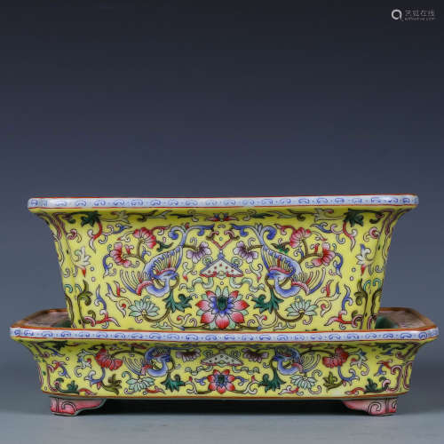 A Chinese Yellow Ground Famille-Rose Porcelain Flower Pot