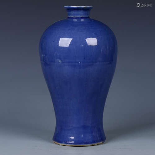 A Chinese Blue Glazed Porcelain Vase