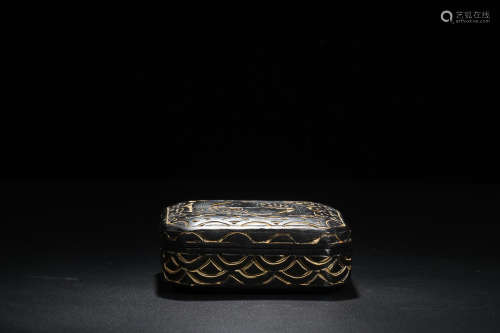 LACQUERED BOX