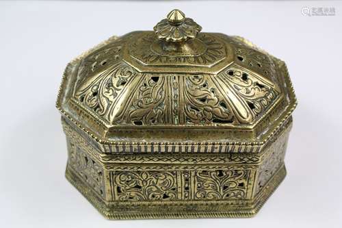 An Antique Mogul Brass Lidded Casket; the casket approx 15 x 12 x 16 cms