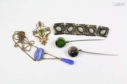 Miscellaneous Jewellery, including five Arts & Crafts Liberty-style buttons, two enamel stick pins, blue glass necklace and an Edwardian 9ct gold and tourmaline and seed pearl pendant, approx 37 x 25mm, 2 gms (af)