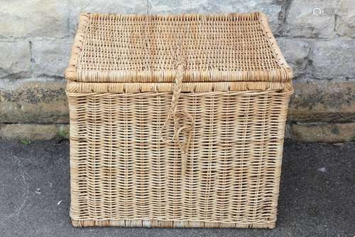 Wicker Laundry Basket, approx 70l x 56h x 45 d cms