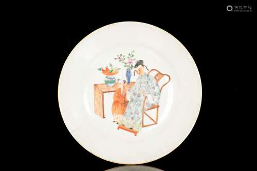 A FAMILLE ROSE PLATE