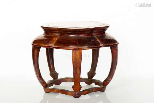 A FINE HUANGHUALI TABLE STAND