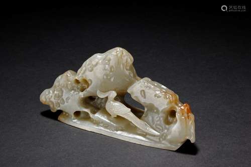 WHITE JADE CARVED 'PHOENIX' BRUSH REST