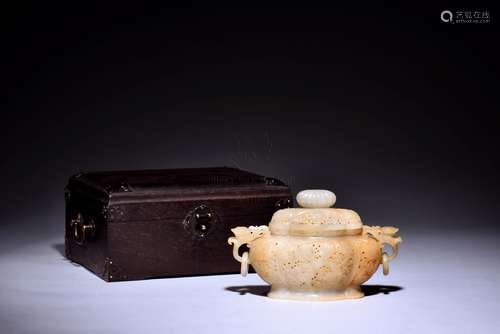 CARVED WHITE JADE ‘SUNFLOWERS' CENSER WITH LID