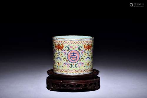 FAMILLE ROSE 'JI XIANG RU YI' BRUSH POT