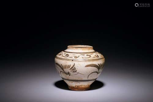 CIZHOU WARE 'FLOWERS' JAR