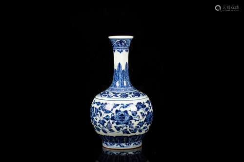 A BLUE AND WHITE 'LOTUS' VASE