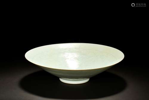 IMPRESSED AND CARVED 'FLOWERS' CELADON GLAZED DISH