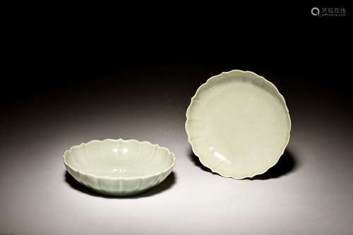 PAIR OF CELADON GLAZED LOBED DISHES