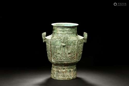 ARCHAIC BRONZE CAST RITUAL VESSEL, JIAO