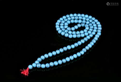 STRAND OF TURQUOISE BEAD NECKLACE