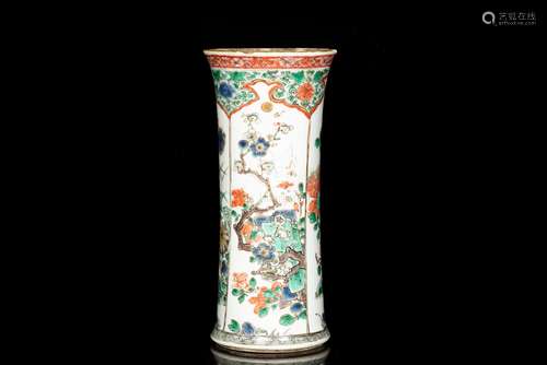 A WUCAI VERTE 'PEONY' GU VASE