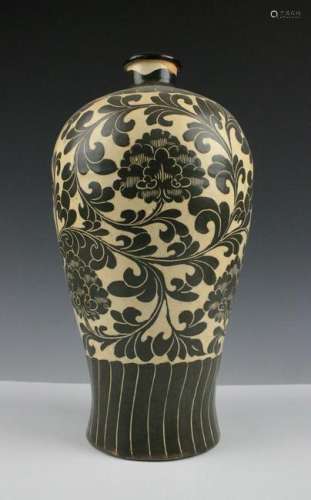 CHINESE CIZHOU YAO PORCELAIN MEIPING VASE