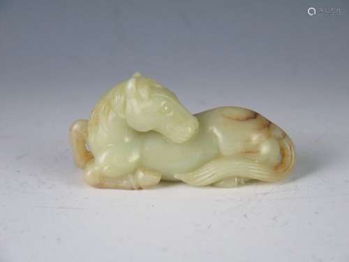 A white jade horse