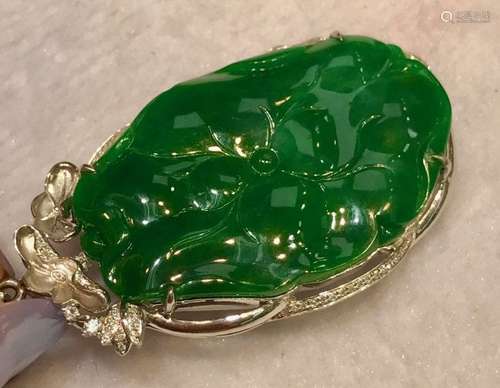 A jadeite pendant