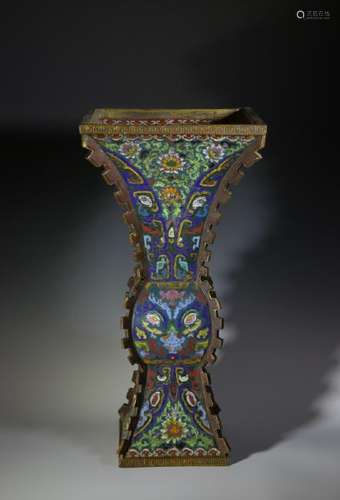 a cloisonne beaker (gu)