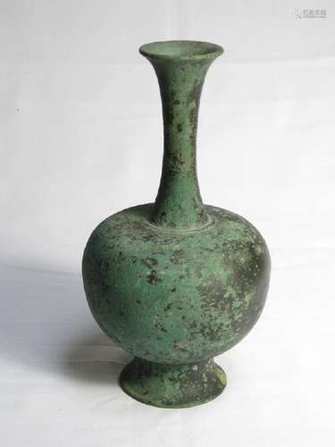 A bronze vase, Tang dynasty