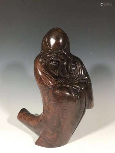 A haunghaili wooden root figure of sage