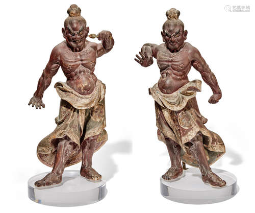 Edo period (1615-1868), 17th century A pair of wood figures of Nio (temple guardians)